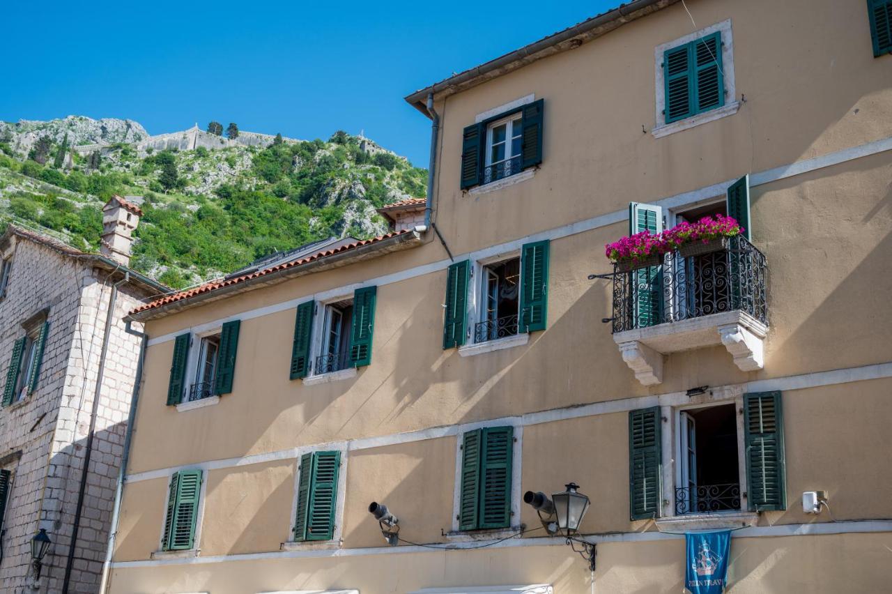 Apartments Hun Kotor Exterior foto